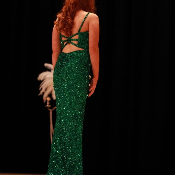 Pageant/prom dress - Picture 5 of 6